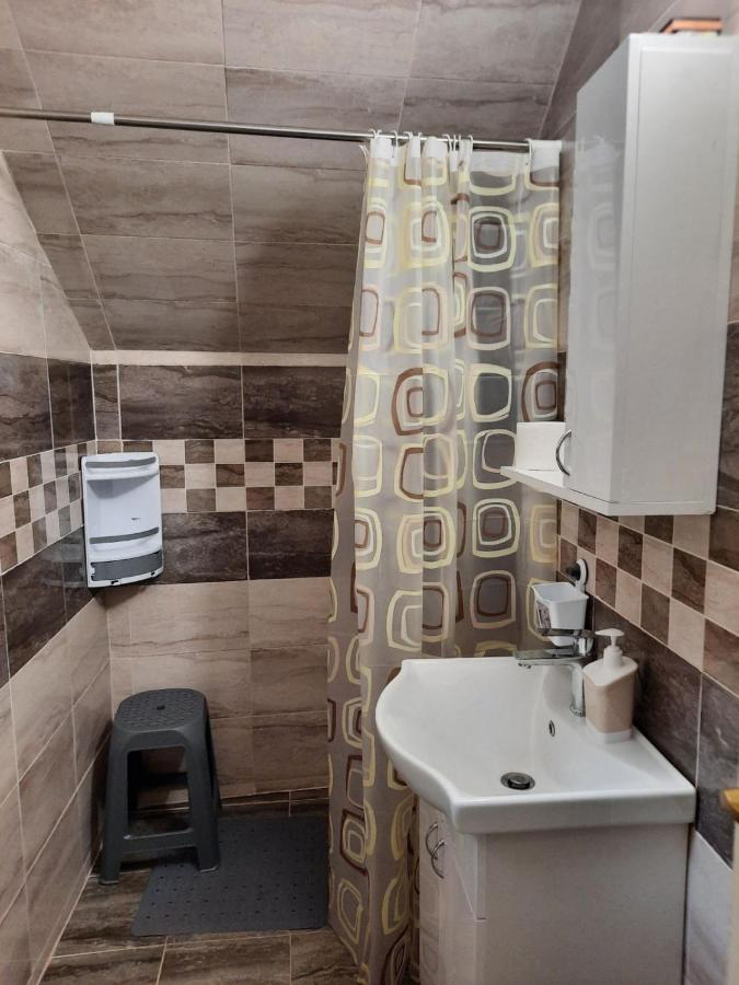 Jacimov Konak Apartment Пирот Екстериор снимка